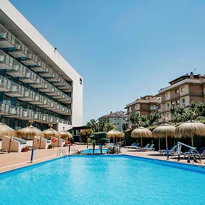 tryp-port-cambrils-hotel.catalonia-hotels.com/